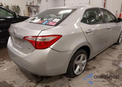 2015 Toyota Corolla Le z USA, uszkodzony, nr VIN 2T1BURHE2FC376795